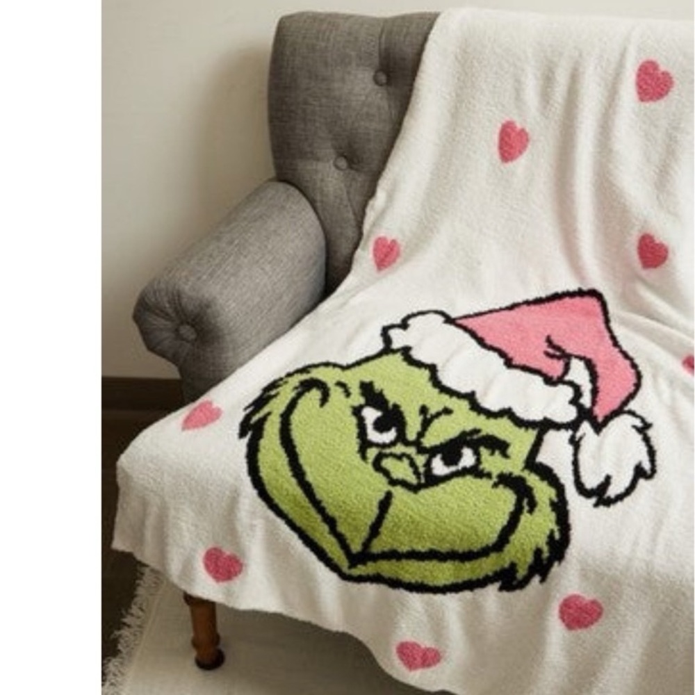 Grinch Christmas Heart Blanket Throw